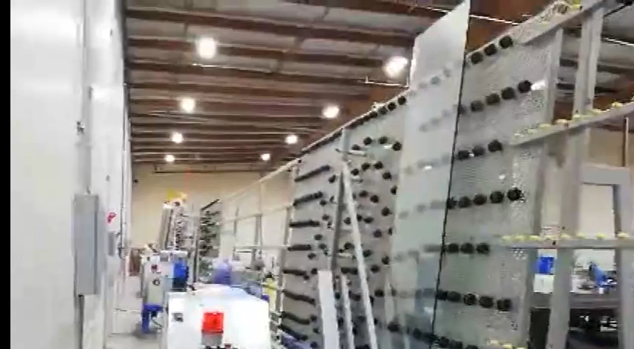 Linha de produção da máquina de afiação de linha reta de vidro Hiseng nos EUA