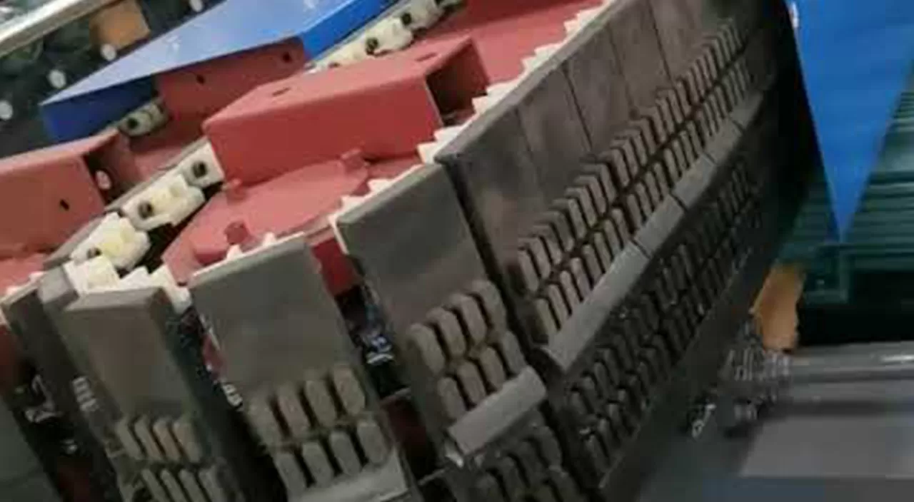 HISENG Máquina de Moagem de Borda HSB 371 Vídeo