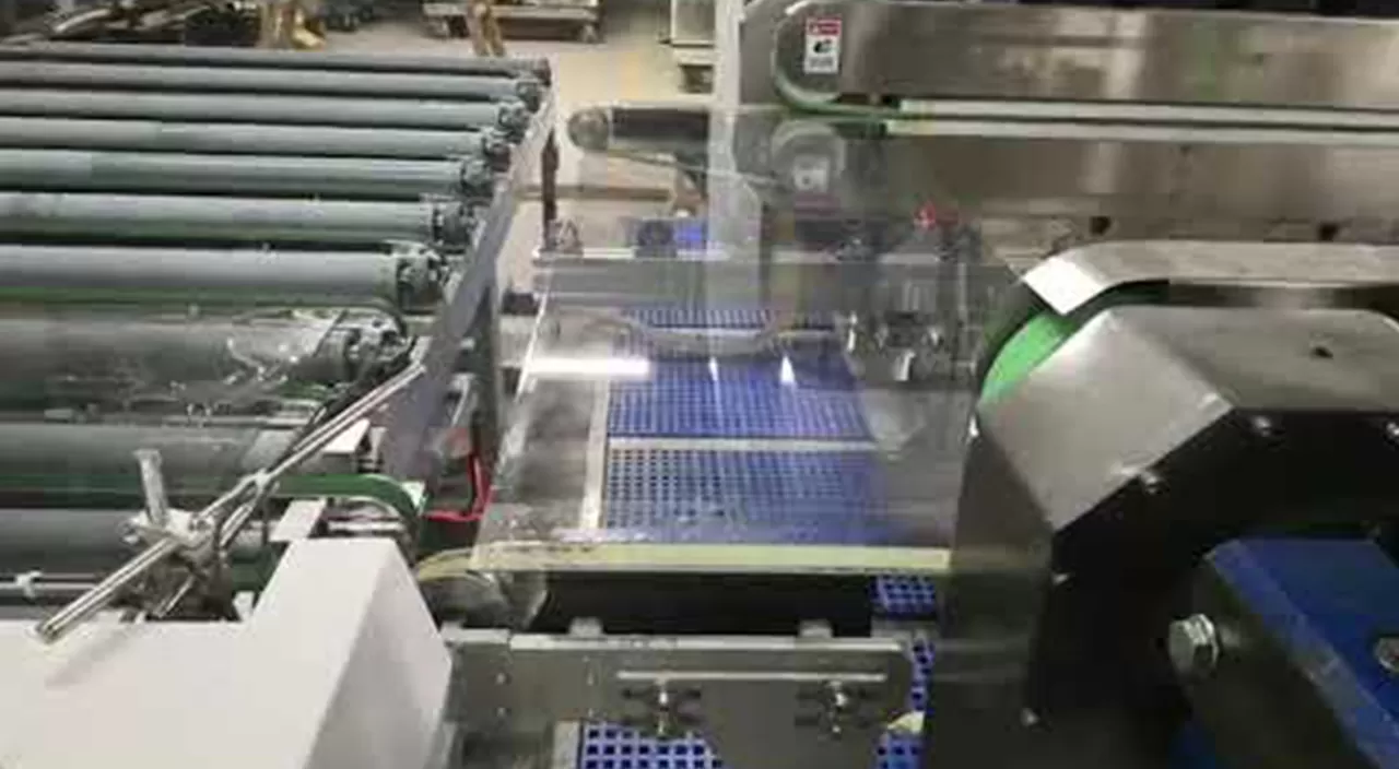 Vídeo de máquina de borda redonda dupla linha reta